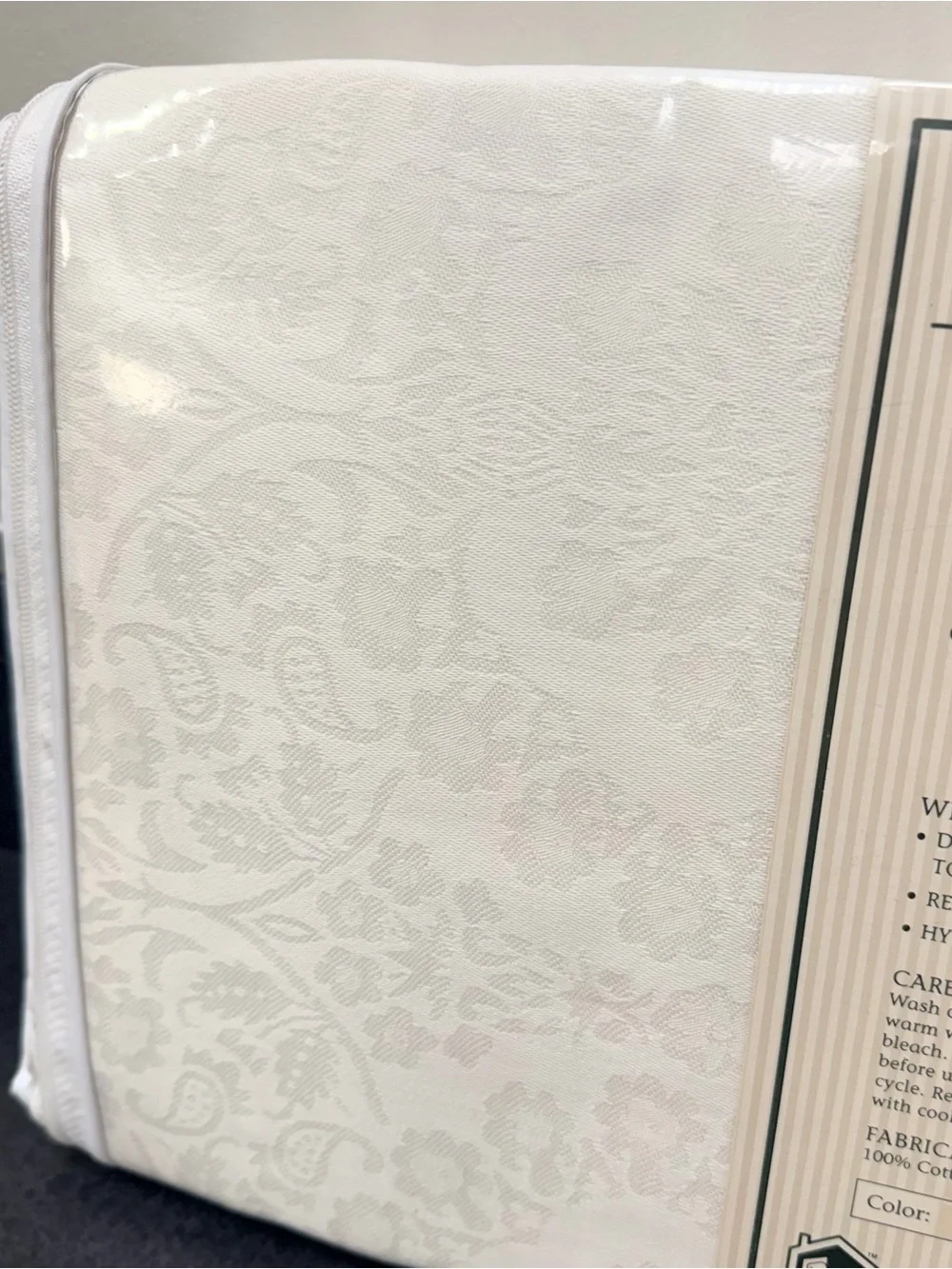 VTG 1997 Columbine Cody White Damask Duvet Cover Full Queen Jacquard Cottagecore